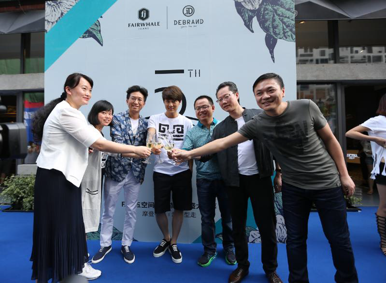 FJ第五空间武汉(hàn)万达汉街开业